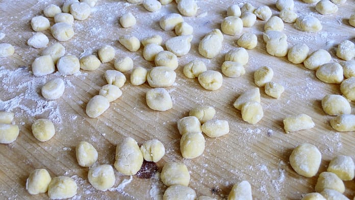 how to make potato gnocchi