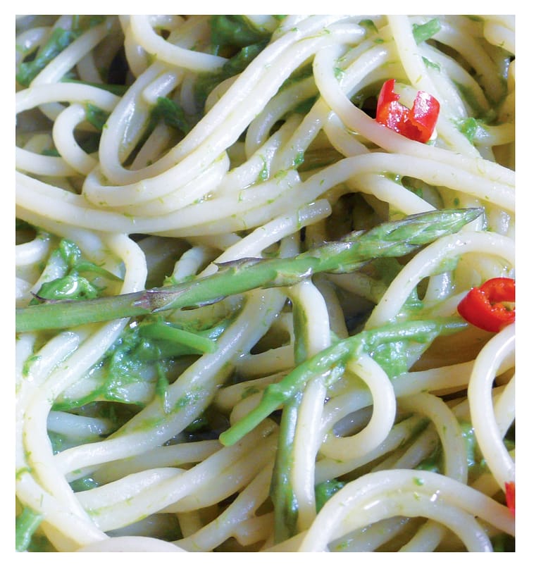 Spaghetti with asparagus garlic and fresh chili pepper
